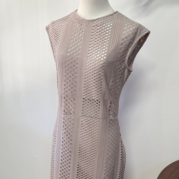 Twenty Elegant Lined Lace Sleeveless Dress Soft M - Picture 6 of 12